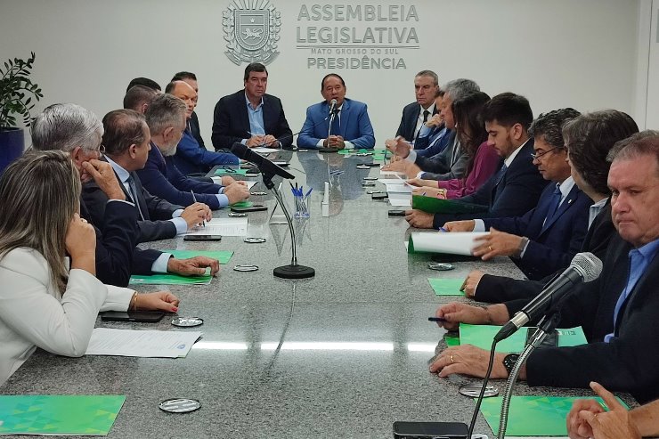 De médico a estoquista, Funtrab oferece mais de 1,3 mil vagas na Capital