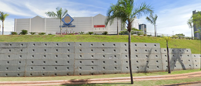 Adolescentes são pegas furtando loja de shopping na capital