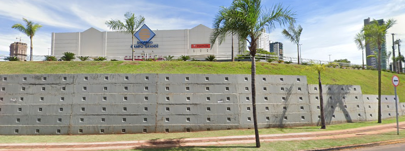 Adolescentes são pegas furtando loja de shopping na capital