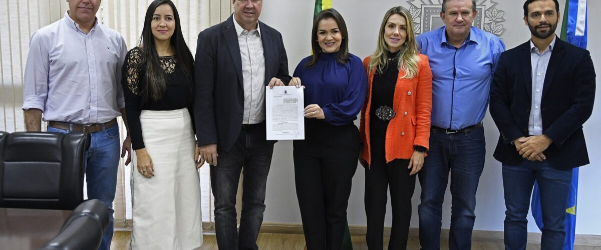 Governo do Estado recebe doação de área do Parque das Nações Indígenas