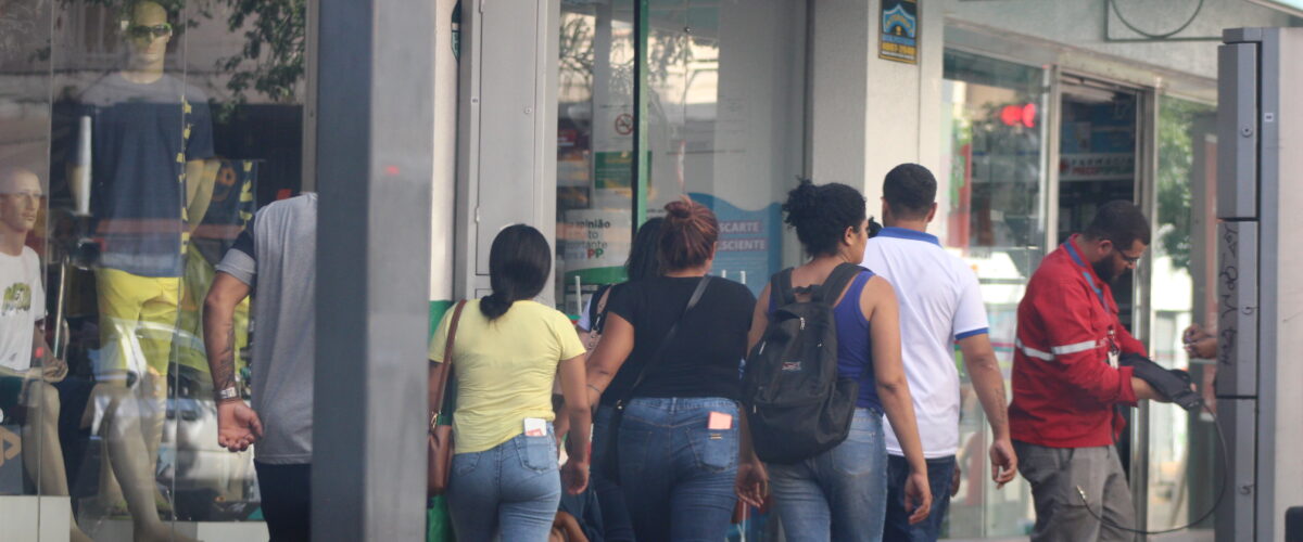 Confira a programação do feriado na capital