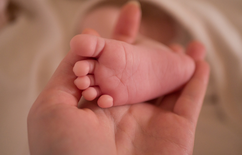 ‘Junho Lilás’: Secretaria de Saúde apoia campanha do Teste do Pezinho em recém-nascidos