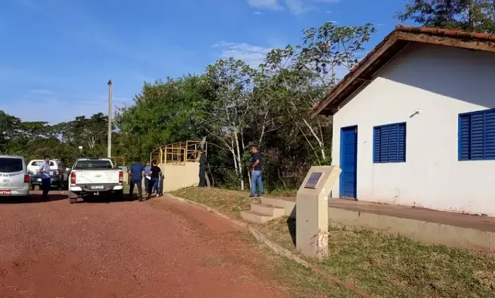 Feto é encontrado em rede de esgoto em Ladário