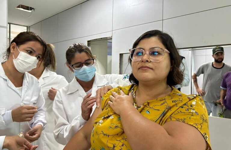 Prefeitura reforça campanha de vacinação em locais com grandes circulações de pessoas