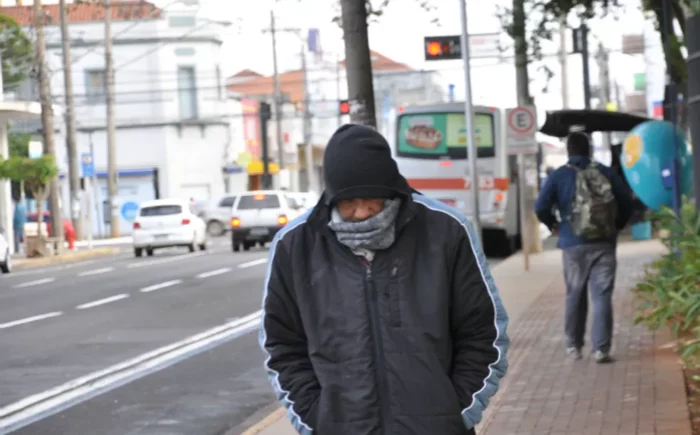Quinta-feira será fria e miníma pode chegar a 8°C na capital