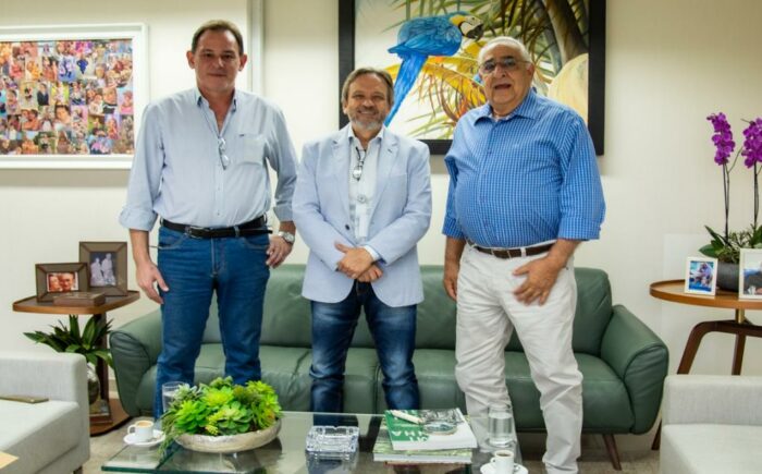 Presidente do TCE-MS recebe presidente do Conselho Fiscal da Santa Casa