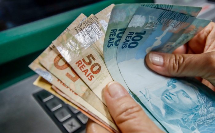 Veja quais são as propostas de mudanças na tributação para super-ricos no Brasil