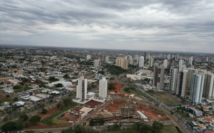 Terça-feira é de tempo instável e temperaturas amenas na capital