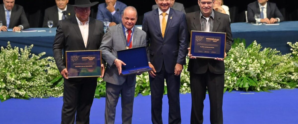 Coronel Villasanti homenagea empresários em Sessão Solene com título de Cidadão Campo-Grandense