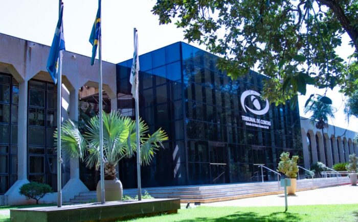 Servidores da Escoex e Dicom, conhecem atribuições da Corregedoria do TCE-MS