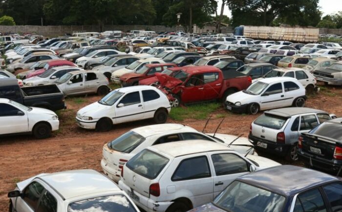 Leilão de veículos recolhidos na região de Dourados recebe lances até a próxima semana