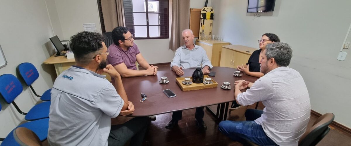 Geraldo Resende comunica empenho de veículo do SAMU para Dourados