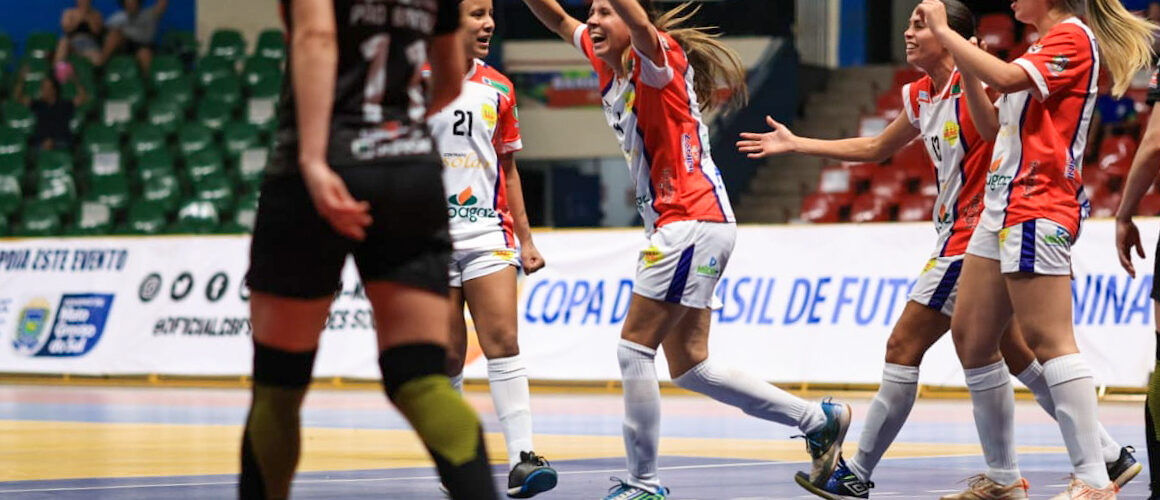 Serc/UCDB e Taboão empatam pela Copa do Brasil de futsal feminino em Campo Grande