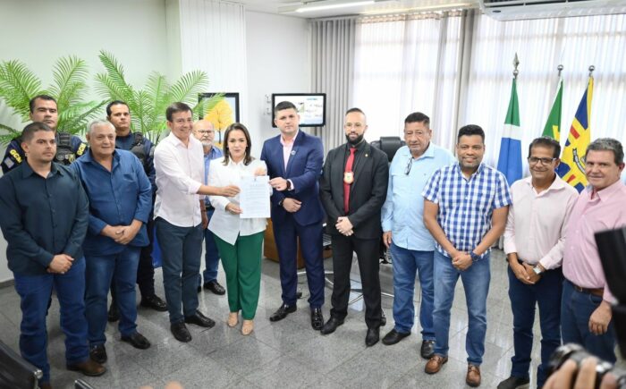 Projeto do vereador Villasanti que pune severamente furto de fio de cobre é regulamentado