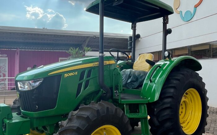 Hospital Alfredo Abrão rifa trator para auxiliar pacientes nos tratamentos contra o câncer