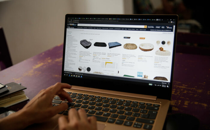 Procon divulga mais de 70 sites que devem ser evitados durante a Black Friday