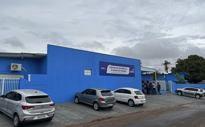 Prefeitura entrega reforma do Centro de Referência à Saúde do Homem no bairro Coronel Antonino
