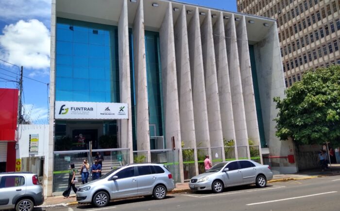 Funtrab anuncia 1,7 mil oportunidades nesta sexta-feira na capital