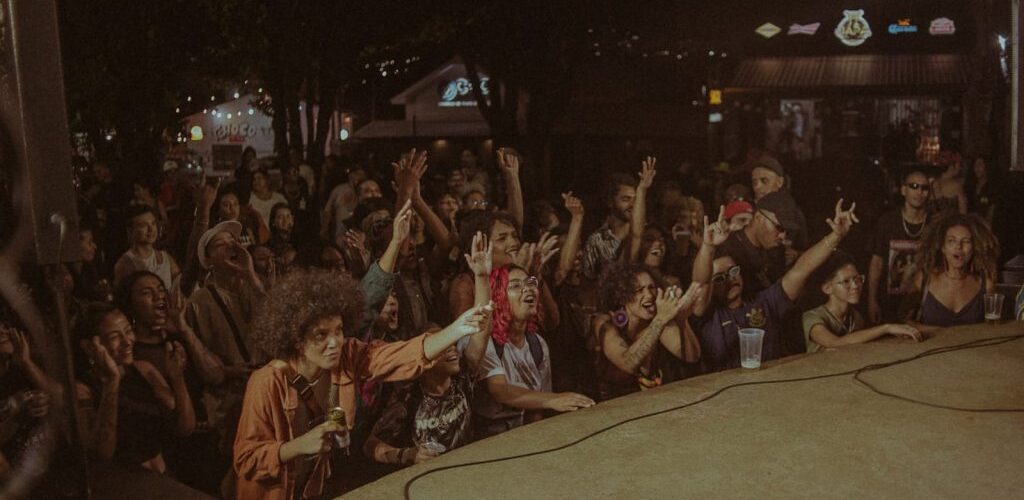 Fim de semana tem Dança no Museu, Afronta com atração nacional, e Feira Vegana