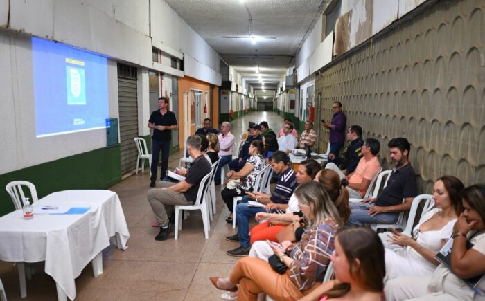 Vereador Coronel Villasanti reúne entidades e comerciantes para discutir Projeto de Lei Doação de Alimentos