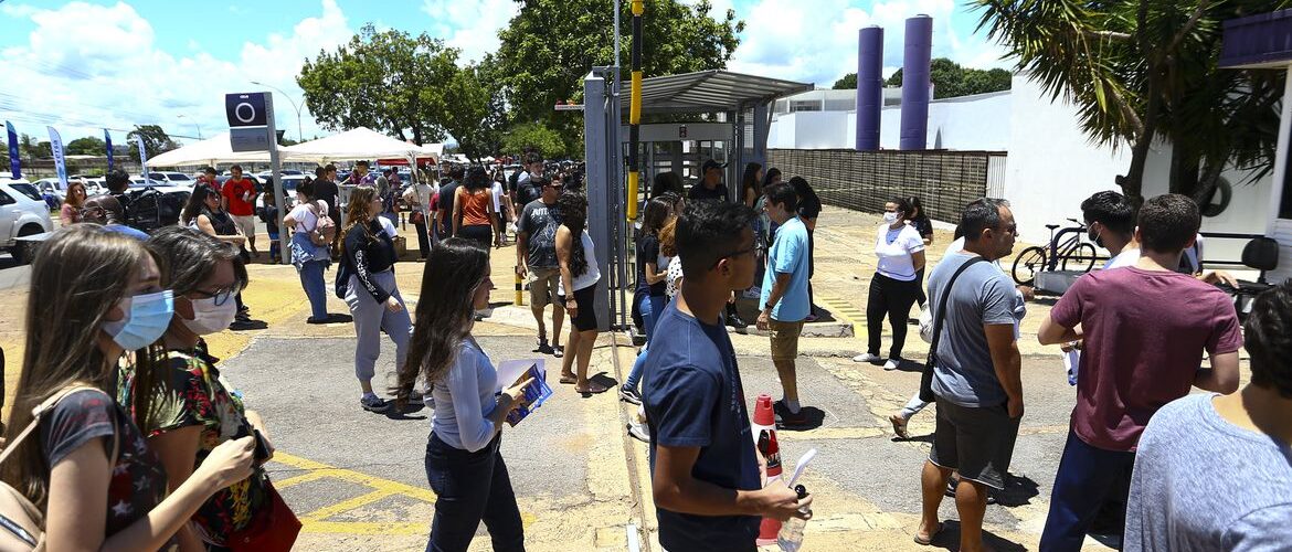 Saiba em que situações candidatos podem solicitar reaplicação do Enem