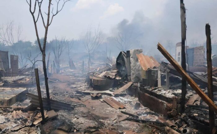 Incêndio na favela do Mandela deixa mais de 200 famílias desabrigadas em Campo Grande
