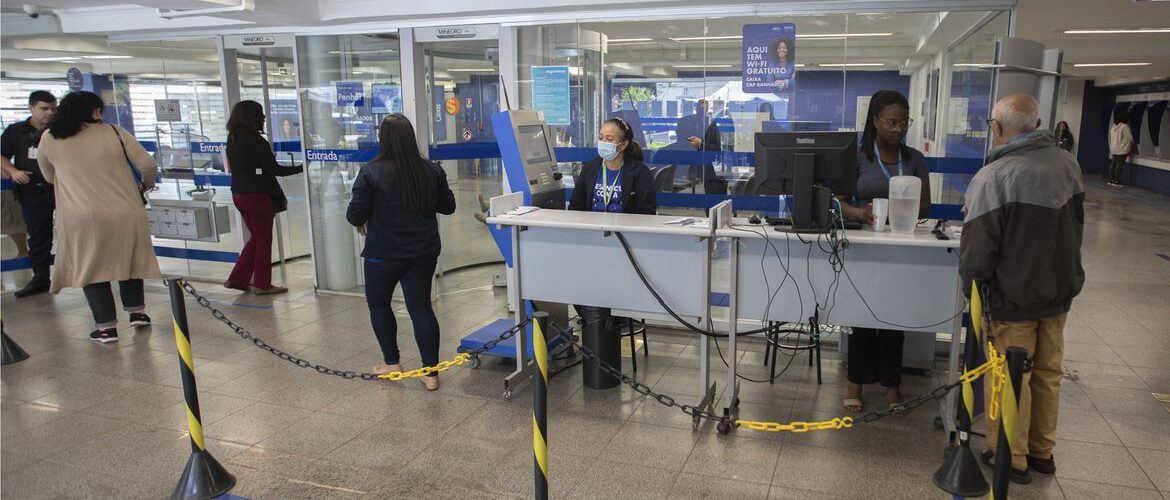 Bancos irão estender horário de atendimento em mutirão do Desenrola