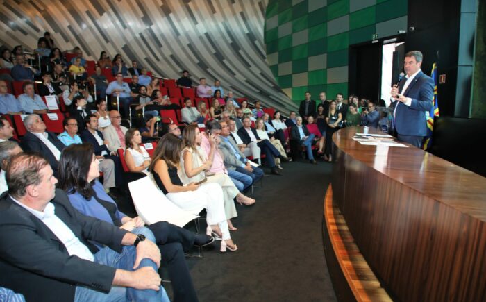 Ministros assinam ordem de serviço para obra da Ponte Bioceânica sobre o Rio Paraguai