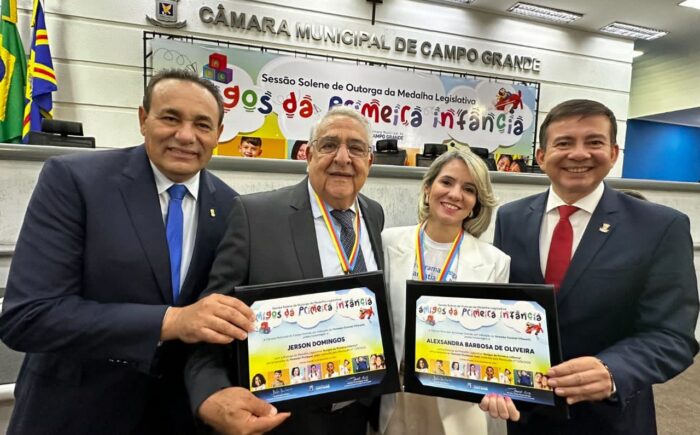 Presidente do TCE-MS é homenageado pelo Vereador Coronel Villasanti em Sessão Solene