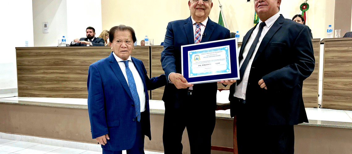 Presidente do TCE-MS recebe homenagem em Bataguassu