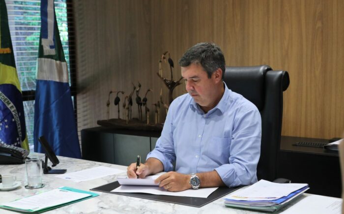 Riedel formaliza nomeação de 216 professores efetivos para Rede Estadual de Ensino em MS