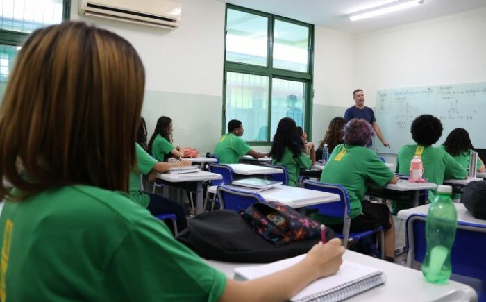 Governo divulga resultado preliminar da prova de títulos para professores temporários