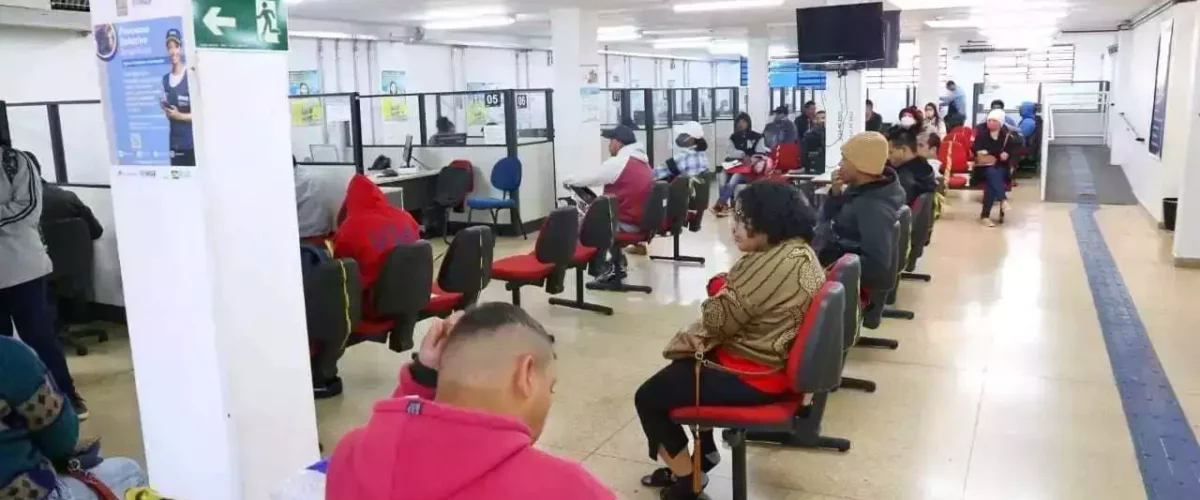 Funsat oferece mais de 1,3 mil vagas para candidatos sem expêriencia nesta terça-feira