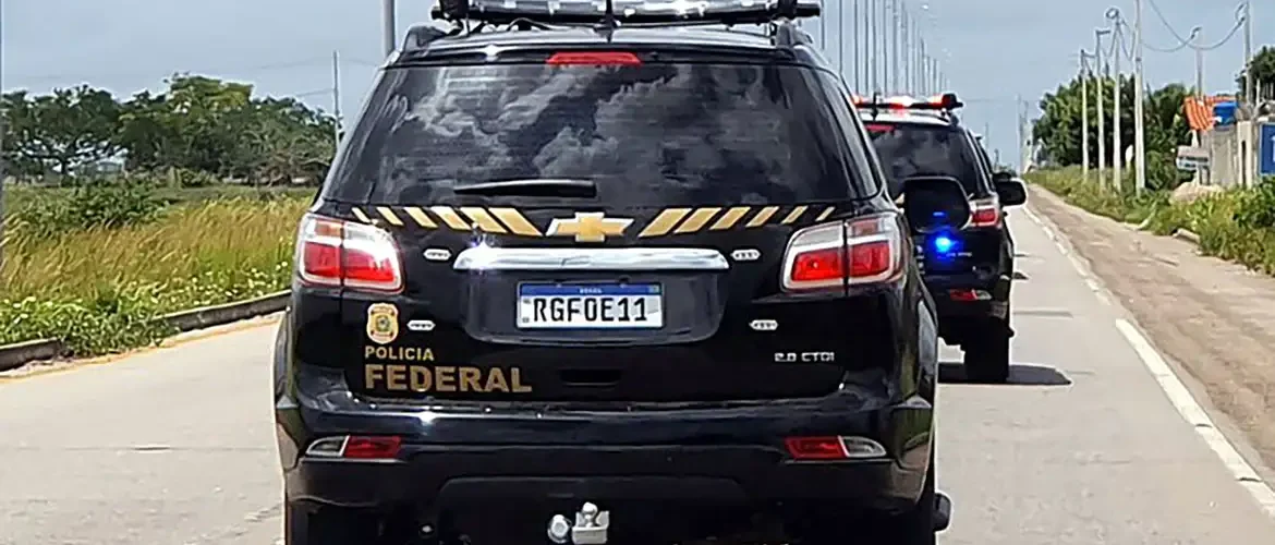 Bolsonaro e militares são alvo de investigação da Polícia Federal