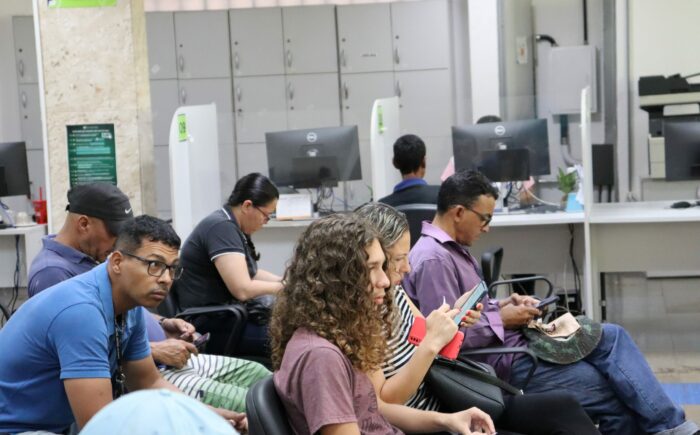 Campo Grande tem 2,1 mil vagas de emprego em 237 profissões nesta quinta-feira