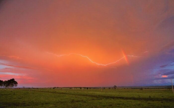 Com possibilidade para chuvas de verão, sábado tem previsão de sol e nebulosidade