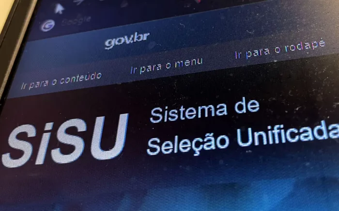 Selecionados pelo Sisu tem até quarta-feira para fazer matrícula