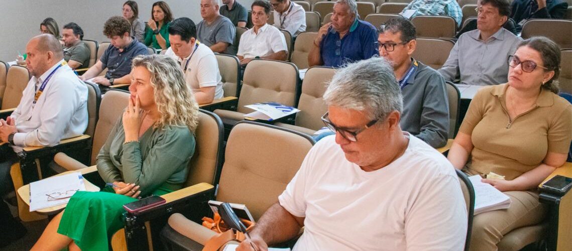 TCE-MS fortalece trabalho de servidores da engenharia com capacitação