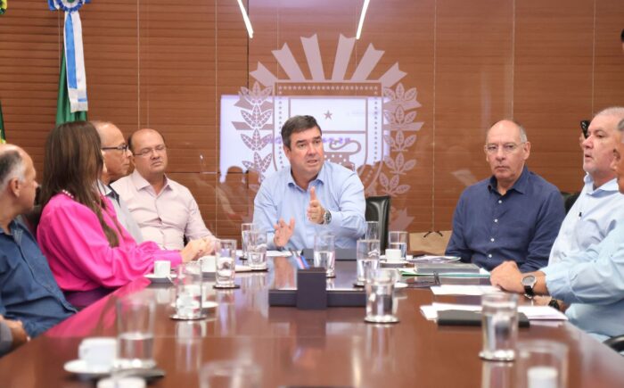 Governo de MS garante R$ 11 milhões para asfalto de avenida em Paraíso das Águas