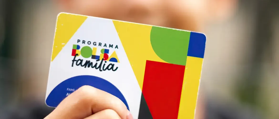 Caixa paga Bolsa Família a beneficiários com NIS de final 4 nesta segunda-feira