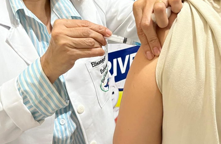 Campanha ‘Governo MS Vacina Mais’ imuniza 1,5 mil servidores estaduais contra Influenza