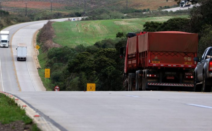 Governo de MS inova com 1ª rodovia de concreto para atender setor produtivo e melhorar segurança viária