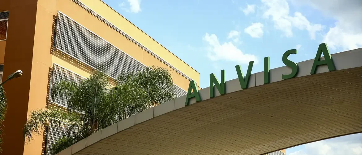 Anvisa proíbe produtos com fenol em procedimento de saúde ou estético
