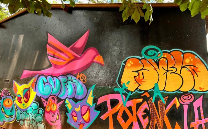 ‘Juventude, Favela Vive’ lança ônibus e leva oficina de empreendedorismo para o São Conrado