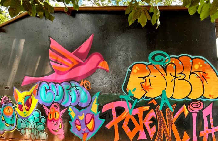 ‘Juventude, Favela Vive’ lança ônibus e leva oficina de empreendedorismo para o São Conrado