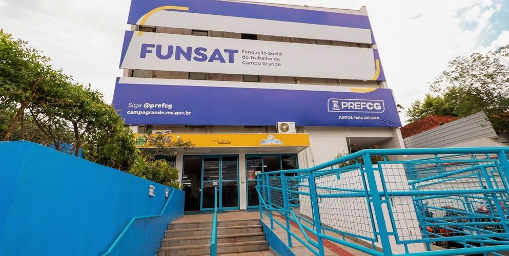 Funsat encerra a semana com mais de 2 mil vagas de emprego na Capital