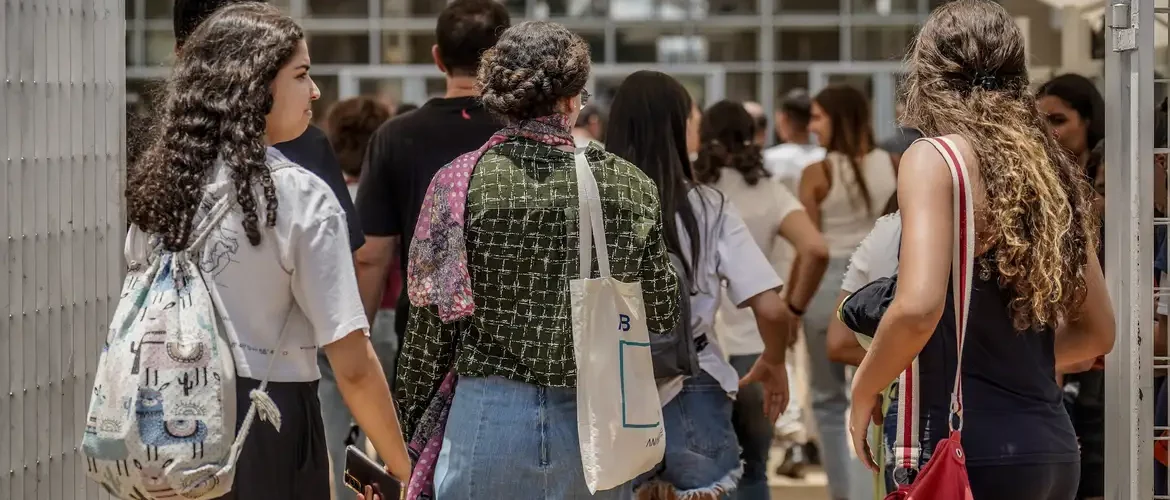 MEC publica edital de inscrições para o Fies