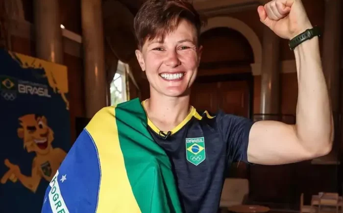 Isaquias e Raquel Kochhan serão os porta-bandeiras do Brasil em Paris