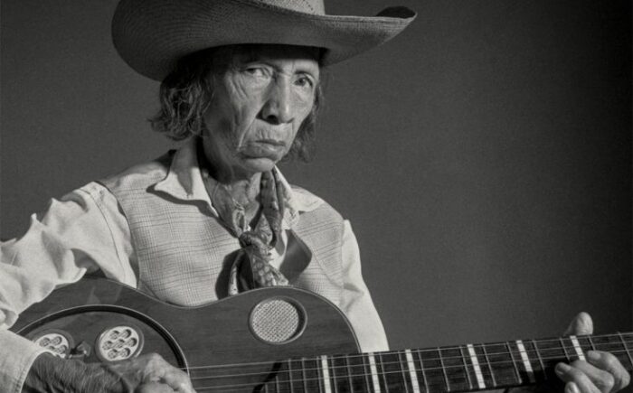 Governo de Mato Grosso do Sul comemora os 100 anos da violeira Helena Meirelles