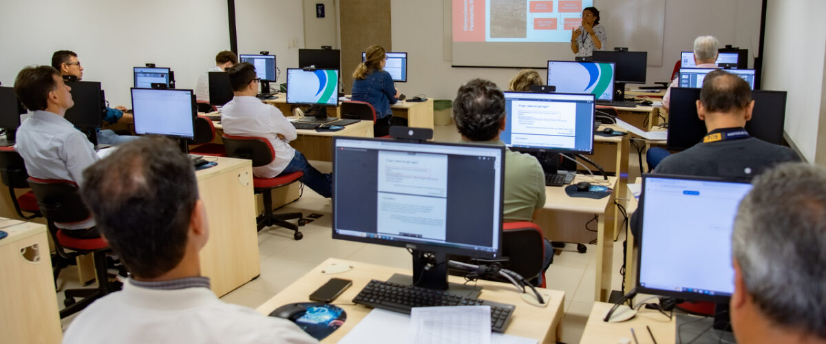 Curso no TCE-MS explica os tipos de dimensionamento de pavimento asfáltico